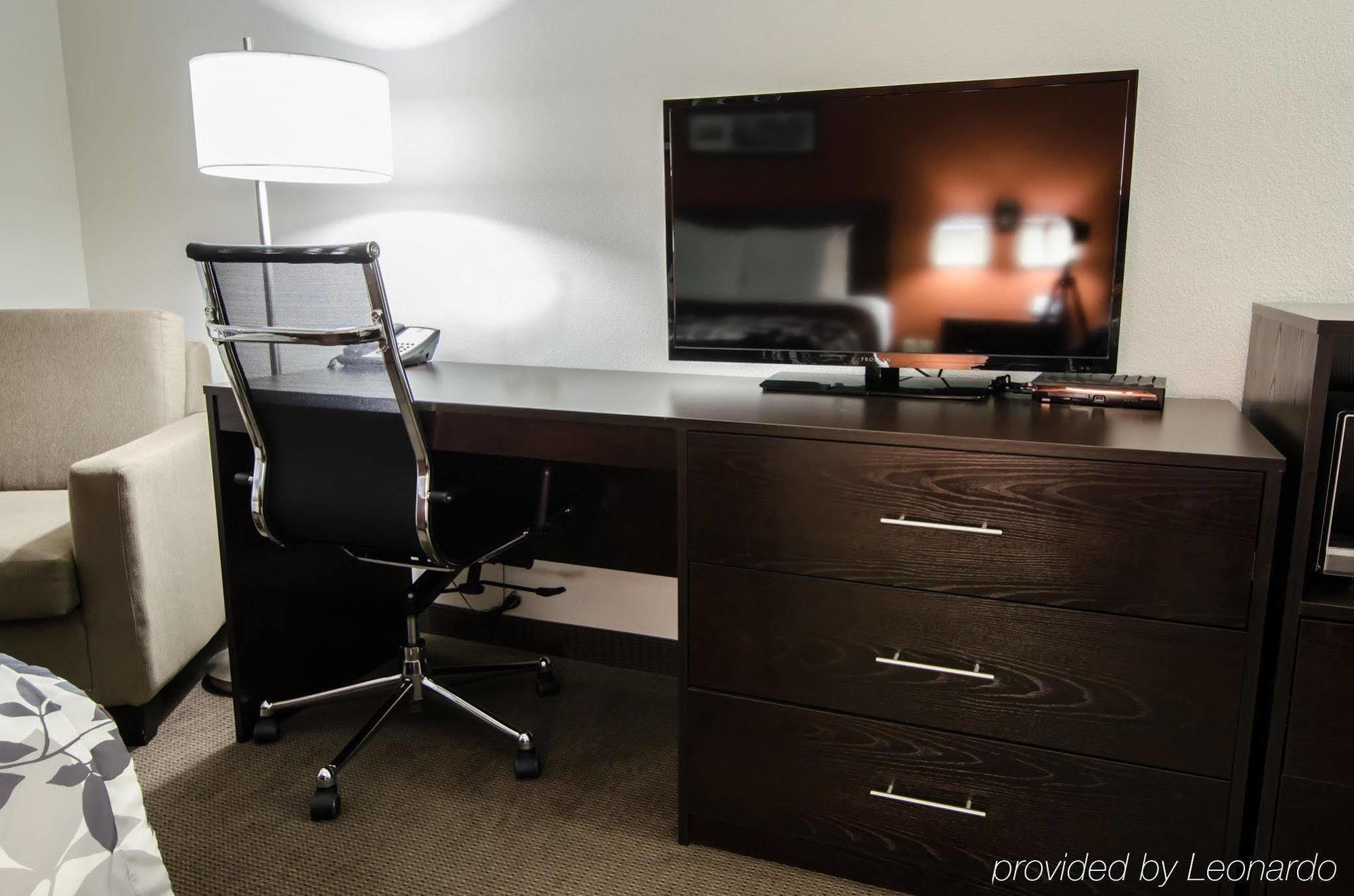 Sleep Inn & Suites And Conference Center Downtown Ινδιανάπολη Εξωτερικό φωτογραφία